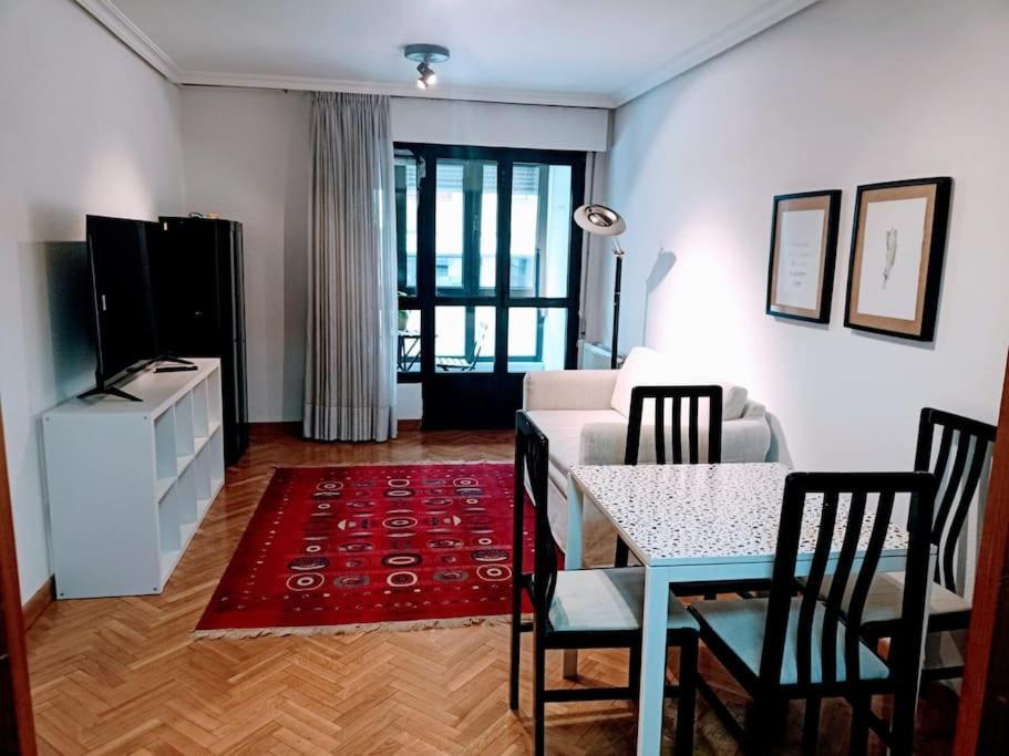Apartamento Entre Estaciones Oviedo